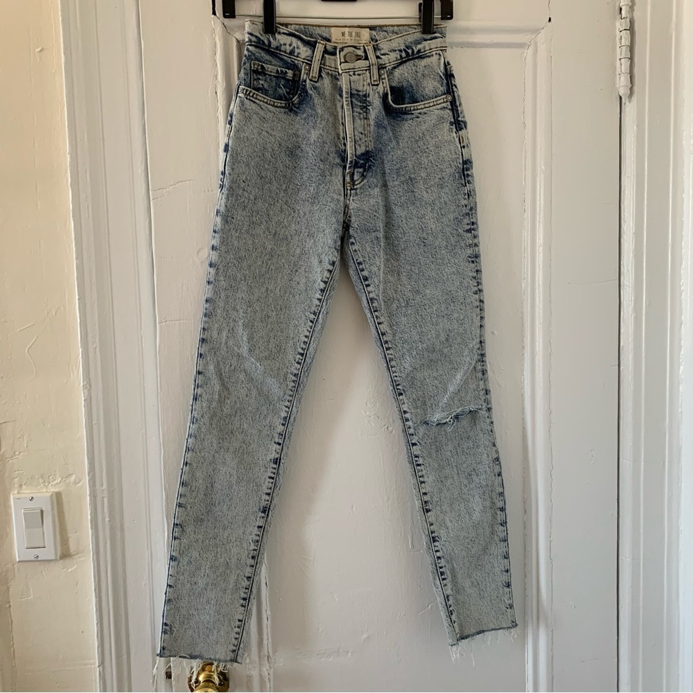 Free People Light Wash Acid Wash Skinny Jeans